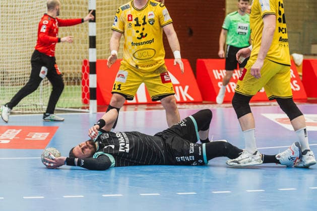 Dominick Weiß HC Oppenweiler Backnang, 07 with pain on the floor HSG Krefeld Niederrhein vs HC Oppenweiler Backnang, Handball, 2 HBL, 22 Matchday, Season 2025 26, 01 03 2026, HSG Krefeld Niederrhein vs HC Oppenweiler Backnang, Handball, 2 HBL, 22 Matchday, Season 2025 26, 01 03 2026 Krefeld Copyright: xEibner-Pressefoto LukasxBaldygax EP_LBA