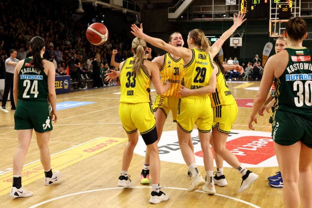 DEU, easyCredit DBBL, ALBA vs Rutronik Stars Keltern, 01 03 2026, Soemmeringhalle, Berlin, DEU, easyCredit DBBL, ALBA vs Rutronik Stars Keltern, in the picture ALBA players circle nordphotoxGmbHx xEngler nph00076