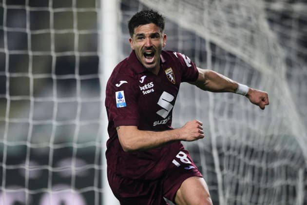 Torino FC v SS Lazio - Serie A Giovanni Simeone of Torino FC celebrates after scoring the opening goal during the Serie A football match between Torino FC and SS Lazio. Turin Italy Copyright: xNicolòxCampox