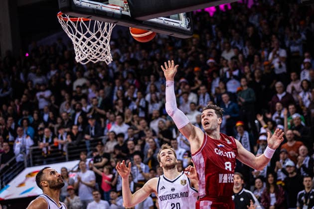 FIBA World Cup Qualifier Germany vs Croatia 01 03 2026 Mario Hezonja Croatia 8 scores and scores FIBA Basketball World Cup 2027 European Qualifiers, Germany vs Croatia, 1 3 2026, Telekom Dome, Bonn Copyright: xBEAUTIFULxSPORTS Derixx
