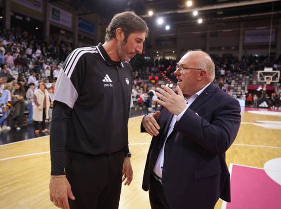 International match Germany vs. Croatia iin Bonn World Cup Qualification Country Match World Championship Preparation Here Coach Alex Mumbru, Ingo Weiss President, German Basketball Federation President