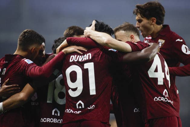 CALCIO - Serie A - Torino FC vs SS Lazio Giovanni Simeone of Torino FC celebrating with team mates after a goal during the Italian Serie A, season 2025-2026, football match between Torino FC and SS Lazio on 01 March 2026 at Stadio Olimpico Grande Torino, Turin, Italy. Photo, Nderim Kaceli Turin Italy  Copyright: xIPAxSport ABACAx