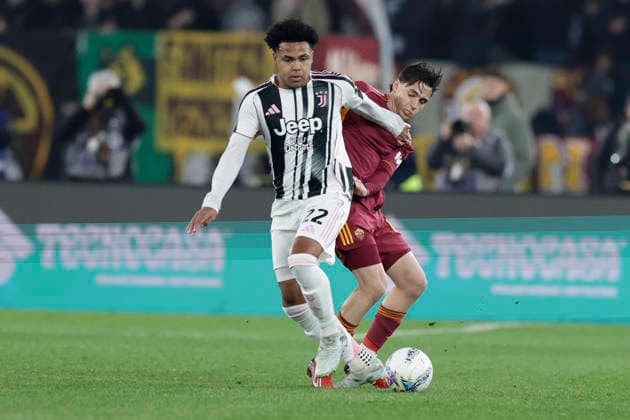 Italy: Serie a football match AS Roma vs Juventus juventus American midfielder Weston McKennie challenges for the ball with Roma™s Italian midfielder Niccolo Pisilli during the Serie A football match between AS Roma vs Juventus at the Olimpico Stadium in Rome, Italy on March 01, 2026. _BPH6831 Copyright: xAntonioxBalascox
