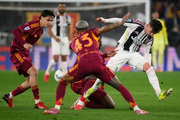 Niccolo Pisilli, Wesley Vinicius Franca Lima of AS Roma and Francisco Conceicao of Juventus FC compete for the ball during the Serie A 2025 2026 football match between AS Roma and Juventus FC at Stadio Olimpico in Rome (Italy), March 1, 2026. andreaxstaccioli
