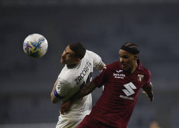 CALCIO - Serie A - Torino FC vs SS Lazio Mattia Zaccagni of SS Lazio and Valentin Lazzaro of Torino FC during the Italian Serie A, season 2025-2026, football match between Torino FC and SS Lazio on 01 March 2026 at Stadio Olimpico Grande Torino, Turin, Italy. Photo, Nderim Kaceli Turin Italy  Copyright: xIPAxSport ABACAx