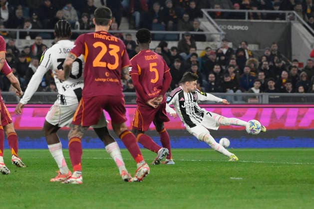 Juventus™s Francisco Conceicao goal 1-1 during the Serie A Enilive soccer match between AS Roma and Juventus FC at the Rome s Olympic stadium, Italy - Sunday, March 01, 2026. - Soccer.  Copyright: xFabrizioxCorradetti LaPressex