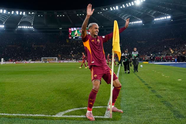 Wesley Vinicius Franca Lima of AS Roma celebrates after scoring the goal of 1-0 during the Serie A 2025 2026 football match between AS Roma and Juventus FC at Stadio Olimpico in Rome (Italy), March 1, 2026. AntoniettaxBaldassarre