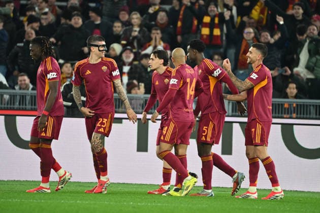 Roma vs. Juventus 2025 26 Serie A championship Goal Evan Ndicka (AS Roma) During the 2025 26 Italian Serie A football match between AS Roma and FC Juventus on March 1, 2026, at the Stadio Olimpico in Rome. Pictured: Roma stadio Olimpico Roma Italia Copyright: xFABIOxSASSOxFabioxSassox DSC_5479