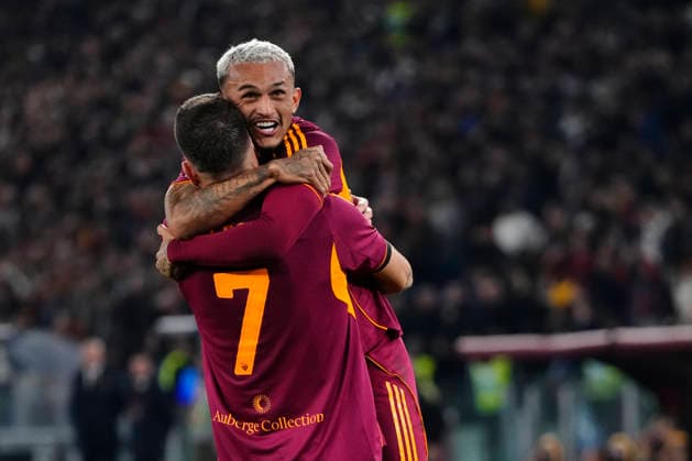 AS Roma v Juventus FC - Serie A Wesley right-back of Roma and Brazil celebrates after scoring his sides first goal during the Serie A match between AS Roma and Juventus FC at Stadio Olimpico on March 1, 2026 in Rome, Italy. Rome Italy  Copyright: xJosexBretonx originalFilename:bretonhernandez-asromavj260301_npApM.jpg