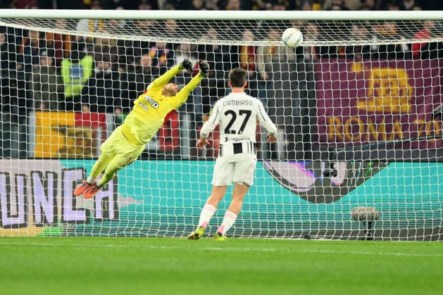 AS Roma and Juventus FC - Serie A ROME, ITALY - MARCH 01: Wesley Franca Lima (43) of AS Roma scores a goal during the Italian Serie A soccer match between AS Roma and Juventus FC at Stadio Olimpico in Rome, Italy, on March 01, 2026. Claudio Pasquazi Anadolu Rome Italy. Editorial use only. Please get in touch for any other usage.  Copyright: x2026xAnadoluxClaudioxPasquazix