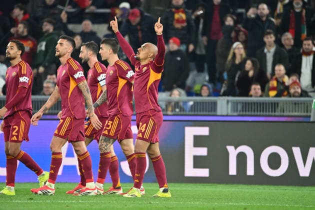 March 1, 2026, Roma, Roma, Italia: Goal the Donyell Malen (AS Roma) During the 2025 26 Italian Serie A football match between AS Roma and FC Juventus on March 1, 2026, at the Stadio Olimpico in Rome...Pictured: Roma Vs. Juventus 2025 26 Serie A Championship  - ZUMAs236 20260301_aap_s236_083 Copyright: xFabioxSassox