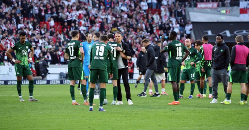 01 03 26 VfB Stuttgart VfL Wolfsburg Germany, Stuttgart, 01 03 2026, Football, Bundesliga, Season 2025 2026, VfB Stuttgart VfL Wolfsburg 4 0 Daniel Bauer Coach VfL Wolfsburg