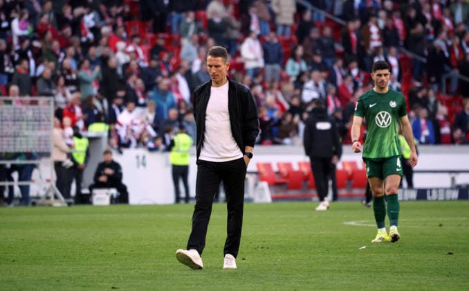 01 03 26 VfB Stuttgart VfL Wolfsburg Germany, Stuttgart, 01 03 2026, Football, Bundesliga, Season 2025 2026, VfB Stuttgart VfL Wolfsburg 4 0 Daniel Bauer Coach VfL Wolfsburg