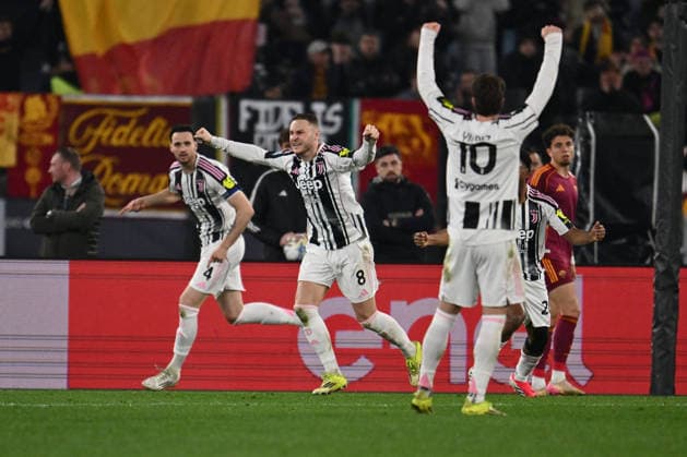 CALCIO - Serie A - AS Roma vs Juventus FC Federico Gatti of Juventus F.C. celebrates after scoring the goal of 3-3 during the 27th day of the Serie A Championship between A.S. Roma and Juventus F.C. at the Olympic Stadium on March 1, 2026 in Rome, Italy. Rome Italy  Copyright: xIPAxSport ABACAx