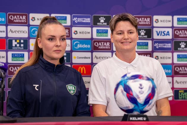 Kotryna Kulbyte (Uzbekistan Head Coach) and Lyudmila Karachik (17 Uzbekistan) pose for a photo during the AFC Womens Asian Cup 2026 MD-1 press conference, PK, Pressekonferenz ahead of Group B game between DPR Korea and Uzbekistan at Western Sydney Stadium in Sydney, Australia. Copyright: xNoexLlamasx xSPPx Sportspressphoto_SPR99761