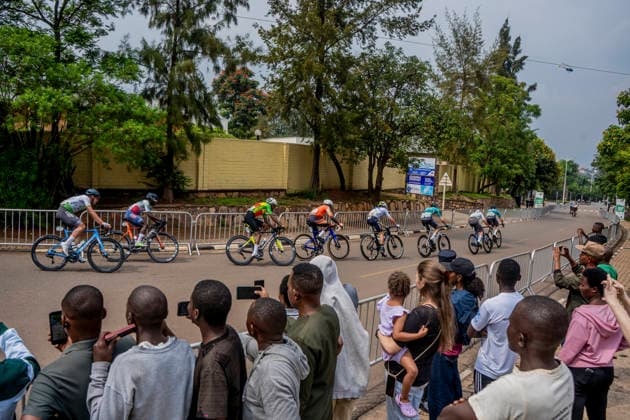 (260302) -- KIGALI, March 2, 2026 -- Athletes ride during the 8th stage of the Tour du Rwanda 2026 in Kigali, Rwanda, March 1,2026. (Photo by Xinhua) (SP)RWANDA-KIGALI-CYCLING-TOUR DU RWANDA 2026 CyrilxNdegeya 