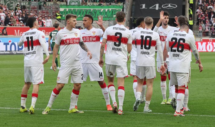 Stuttgart, Soccer Bundesliga, Matchday 20, VfB Stuttgart vs VfL Wolfsburg, VfB cheers