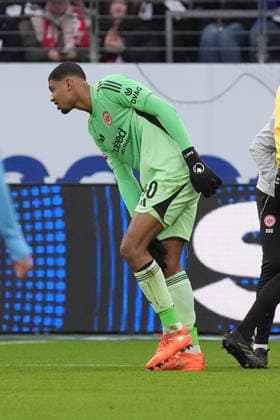 Goalkeeper Kaua Santos Eintracht Frankfurt injured after collision with former Eintracht player Igor Matanovic SC Freiburg, 31 and has to be replaced Frankfurt 01 03 2026 Eintracht Frankfurt vs SC Freiburg, Deutsche Bank Park, 24 Matchday Bundesliga
