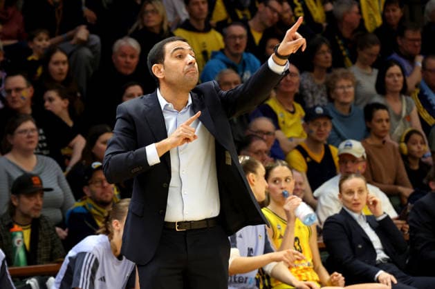 DEU, easyCredit DBBL, ALBA vs Rutronik Stars Keltern, 01 03 2026, Soemmeringhalle, Berlin, DEU, easyCredit DBBL, ALBA vs Rutronik Stars Keltern, in the picture head coach Cristo Cabrera ALBA Berlin nordphotoxGmbHx xEngler nph00076