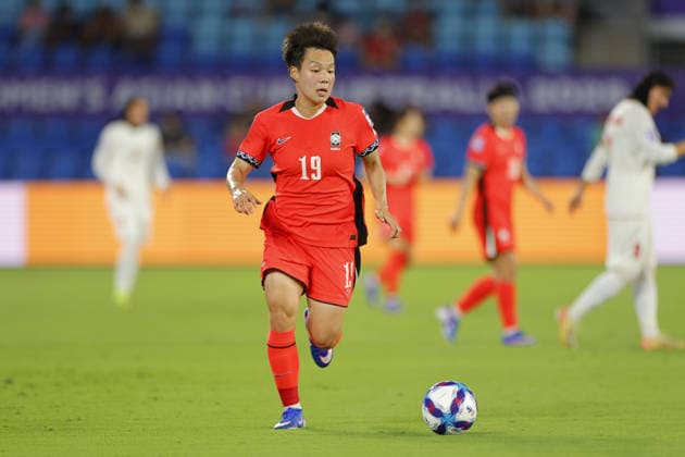 Nog Jin-Young (19 Korea Republic) in action during the Womens Asian Cup match between Korea Republic and Islamic Republic of Iran at the Gold Coast Stadium in Robina, Australia Copyright: xMatthewxStarlingx xSPPx Sportspressphoto_SPR99827