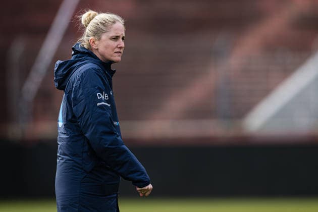 260302 Head coach Gemma Grainger of the Norwegian women™s national football team during a training session on March 2, 2026 in Vienna Photo Marius Simensen BILDBYRAN Cop 238 bbeng dam fifa women s world cup qualifier football fotball fotball norge norway practice soccer training trening träning  Copyright: MARIUSxSIMENSEN BB260302BB329