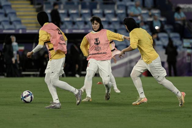 2nd March 2026, Robina Stadium, Gold Coast, Queensland, Australia; AFC Women s Asian Cup, Iran versus South Korea; the Islamic Republic of Iran warms up before kick off  NigelxOwen