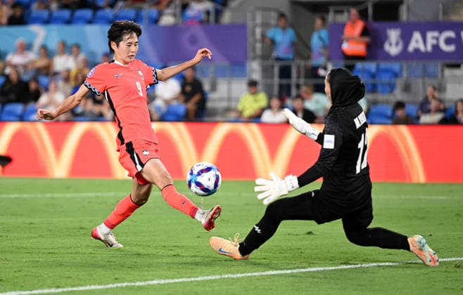 Fußball, Frauen, Asien Cup, Südkorea - Iran #4 SOCCER ASIAN CUP SOUTH KOREA IRAN, Mun Eunju of Korea Republic during the AFC Women™s Asian Cup Group A match between South Korea and Iran at Robina Stadium on the Gold Coast, Monday, March 2, 2026. ( NO ARCHIVING, EDITORIAL USE ONLY GOLD COAST QUEENSLAND AUSTRALIA  Copyright: xDAVExHUNTx 20260303198326582750
