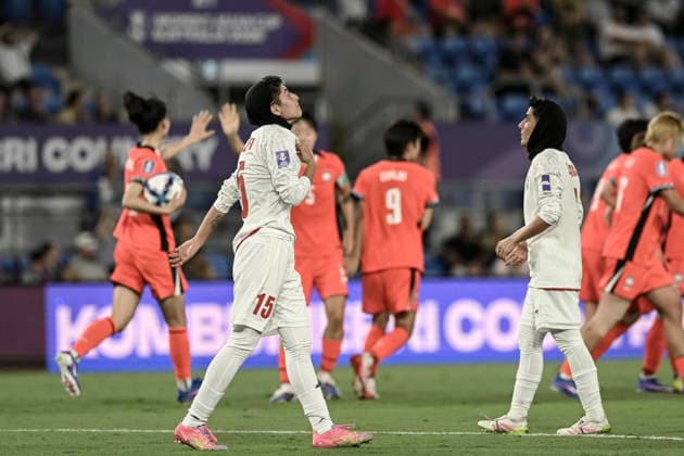 FuÃŸball, Frauen, Asien Cup, SÃ¼dkorea - Iran #4 2nd March 2026, Robina Stadium, Gold Coast, Queensland, Australia; AFC Women s Asian Cup, Iran versus South Korea; Mohaddeseh Zolfi of the Islamic Republic of Iran reacts after her team concede a goal  NigelxOwen