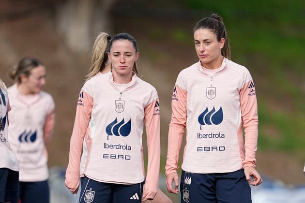 March 2, 2026, Las Rozas, Madrid, Spain: Ona Batlle and Alexia Putellas during the training camp of Spain Women Team ahead of the qualification matches for the Brazil 2027 World Cup at the Ciudad del Futbol on March 01, 2026, in Las Rozas, Madrid, Spain. Las Rozas Spain - ZUMAa181 20260302_zaa_a181_075 Copyright: xOscarxJ.xBarrosox
