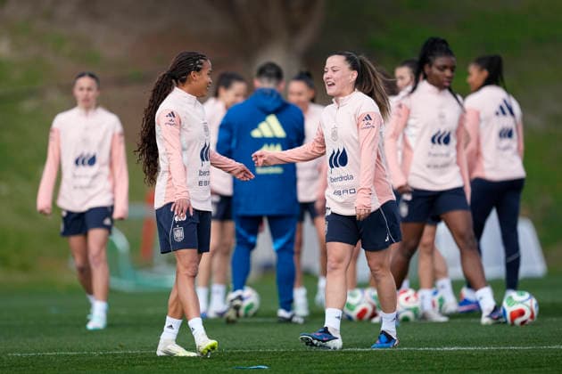 March 2, 2026, Las Rozas, Madrid, Spain: Vicky Lopez and Claudia Pina during the training camp of Spain Women Team ahead of the qualification matches for the Brazil 2027 World Cup at the Ciudad del Futbol on March 01, 2026, in Las Rozas, Madrid, Spain. Las Rozas Spain - ZUMAa181 20260302_zaa_a181_102 Copyright: xOscarxJ.xBarrosox
