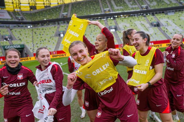 02.03.2026 GDANSK, POLSAT PLUS ARENA PILKA NOZNA KOBIET ( WOMEN S FOOTBALL) EL ELIMINACJE DO MS MISTRZOSTW SWIATA W PILCE NOZNEJ KOBIET FIFA 2027 ZGRUPOWANIE REPREZENTACJI POLSKI KOBIET OFICJALNA KONFERENCJA PRASOWA I TRENING REPREZENTACJI POLSKI KOBIET PRZED MECZEM Z HOLANDIA FOOTBALL POLISH WOMEN S national team, Nationalteam TRAINING CAMP OFFICIAL press conference, PK, Pressekonferenz AND TRAINING OF THE POLISH WOMEN S NATIONAL TEAM BEFORE THE MATCH AGAINST THE NETHERLANDS NZ MARTYNA WIANKOWSKA POLSKA TRENING ILUSTRACJA FOTO LUKASZ GROCHALA CYFRASPORT NEWSPIX.PL --- newspix.pl 