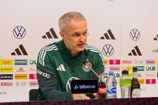 02 03 2026, xgrfx, Football World Cup Qualification , Germany Women Press Conference, Final Training v l Christian Wück Deutsche Frauennationalmannschaft DFL DFB REGULATIONS PROHIBIT ANY USE OF PHOTOGRAPHS as IMAGE SEQUENCES and or QUASI VIDEO Dresden