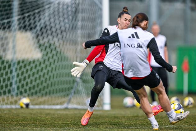 SOCCER WOMEN UEFA QUALIFIERS B4 MD-1 ISRAEL VS BELGIUM goalkeeper Femke Bastiaen (21) of Belgium pictured during a women football training session MD-1 before the game between the national teams of Israel and Belgium, called the Red Flames, on the first match day in League B Group B4 in the league stage of the 2026-27 UEFA Women s European Qualifiers competition , on Monday 2 March 2026 in Budapest , Hungary . PHOTO SPORTPIX Stijn Audooren Budapest BSC Stadium - Budaors Hungary  Copyright: xSportpix.bex xStijnxAudoorenxStijnxAudoorenx