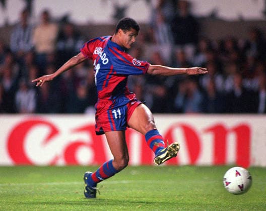 Rivaldo (Barcelona) Newcastle United v Barcelona, Champions League, 17 09 1997. 