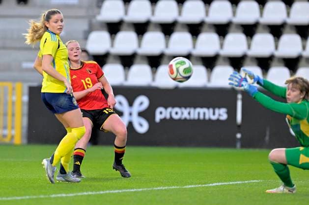 Red Flames v Sweden - Women U23 International Friendly, Länderspiel, Nationalmannschaft TUBEKE, BELGIUM - MARCH 02 : Van Mullen Loes of Belgium during the Friendly game between Belgian Flames and the Sweden national team, Nationalteam on March 2, 2026 in Tubeke, Belgium, 02 03 2026 Tubeke Belgium  Copyright: xSesx