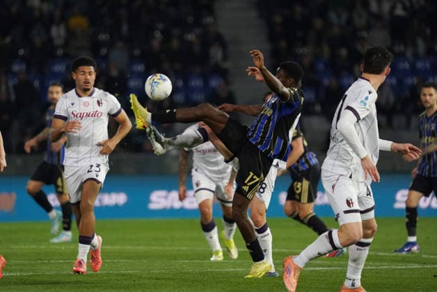 Pisa s Rafiu Durosinmi in action ....During the Serie A soccer match between Pisa and Bologna at the Cetilar Arena Romeo Anconetani Stadium in Pisa; Center West Italy; monday March 02; 2026 ; Soccer  Copyright: xAlessandroxLaxRocca LaPressex