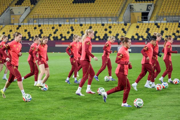 02 03 2026, xgrfx, Football World Cup Qualification , Germany Women Press Conference, Final Training v l The German National Team at the Final Training in Dresden German Womens National Team DFL DFB REGULATIONS PROHIBIT ANY USE OF PHOTOGRAPHS as IMAGE SEQUENCES and or QUASI VIDEO Dresden