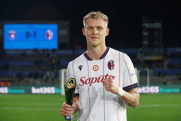 Bologna s Jens Odgard is the Panini player of the match after the Serie A soccer match between Pisa and Bologna at the Cetilar Arena Romeo Anconetani Stadium in Pisa; Center West Italy; monday March 02; 2026 ; Soccer  Copyright: x AlessandroxLaxRoccax
