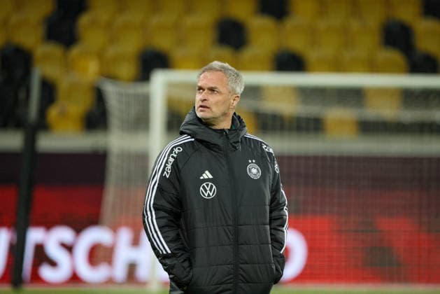 Dresden, Germany 02 March 2026 Preparation for the womens World Cup qualifier Germany vs Slovenia Final training in Dresden In the picture national coach Christian Wück Wueck Germany Copyright: HMBxMedia MadeleinexFantini