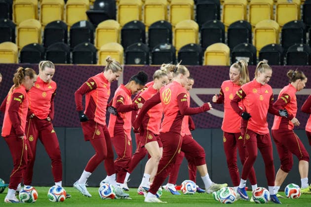 Dresden, Germany 02 March 2026 Preparation for the womens World Cup qualifier Germany vs Slovenia Final training in Dresden In the picture The players of the German womens national soccer team at the final training session in Dresden Copyright: HMBxMedia MadeleinexFantini