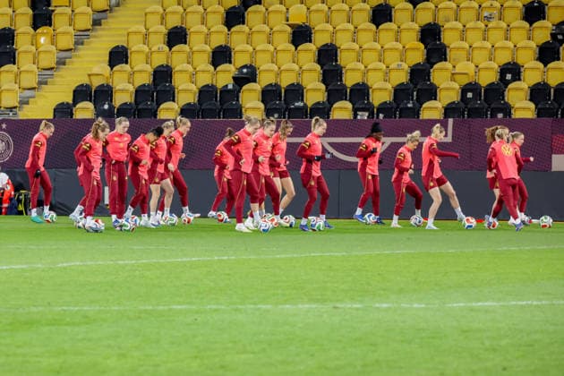 02 03 2026, xgrfx, Football World Cup Qualification , Germany Women Press Conference, Final Training v l The German National Team at the Final Training in Dresden German Womens National Team DFL DFB REGULATIONS PROHIBIT ANY USE OF PHOTOGRAPHS as IMAGE SEQUENCES and or QUASI VIDEO Dresden