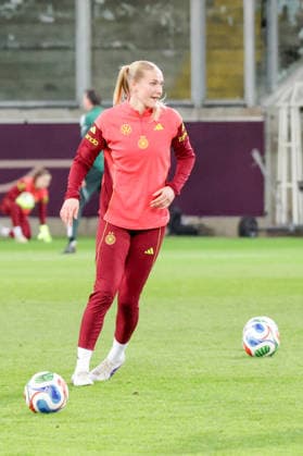 02 03 2026, xgrfx, Soccer World Cup Qualification , Germany Women Press Conference, Final Training v l Camilla Küver German Women National Team DFL DFB REGULATIONS PROHIBIT ANY USE OF PHOTOGRAPHS as IMAGE SEQUENCES and or QUASI VIDEO Dresden