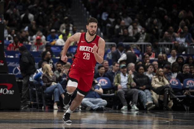 Houston Rockets vs Washington Wizards - NBA, Basketball Herren, USA WASHINGTON DC, UNITED STATES - MARCH 2 : Alperen Sengun (28) of Houston Rockets in action during the NBA basketball game between Houston Rockets and Washington Wizards at the Capital One Arena on March 2, 2026 in Washington DC, United States. Celal Gunes Anadolu Washington DC United States. Editorial use only. Please get in touch for any other usage.  Copyright: x2026xAnadoluxCelalxGunesx