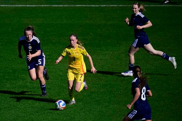 Belgium v Scotland - Women s U19 International Friendly, Länderspiel, Nationalmannschaft TUBIZE, BELGIUM - MARCH 03 : Heremans Manon of Belgium and West Ella of Scotland WU19s battle for the ball during an International Women s U19 match between Belgium and Scotland on March 3, 2026 in Tubize, Belgium, 03 03 2026 Tubize Belgium  Copyright: xPeterxDexVoechtx