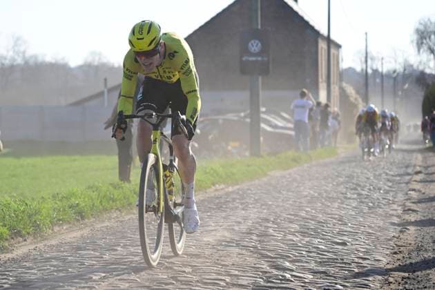 Ename Grand Prix Le Samyn 2026 Cycling Race DOUR, BELGIUM - MARCH 03 : Hagenes Per Strand (NOR) of Team Visma I Lease a Bike during the 58th edition of Ename Grand Prix Le Samyn an UCI Class 1.1 one day cycling road race for Men Elite of km with start in Quaregnon and finish in Dour on March 3, 2026 in Dour, Belgium, 03 03 2026 ( Motordriver Kenny Verfaillie - Dour Belgium  Copyright: xJanxDexMeuleneirx