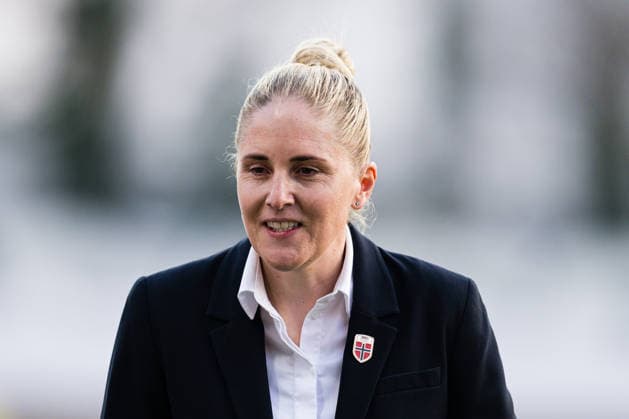 260303 Head coach Gemma Grainger of Norway ahead of the FIFA Women s World Cup Qualifier football match between Austria and Norway on March 3, 2026 in Vienna Photo Marius Simensen BILDBYRAN COP 238 MM0059 austria bbeng dam fifa world cup qualifier football fotball landskamp norge norway soccer vm kval vm kvalifisering kvinner vm kvalik osterrike  Copyright: MARIUSxSIMENSEN BB260303BB160