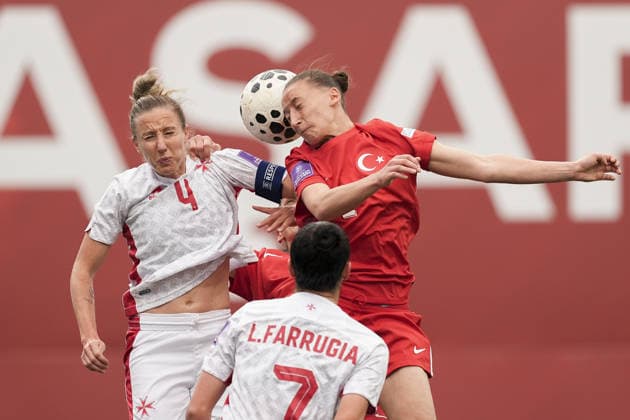 Turkiye v Malta - FIFA Women’s World Cup 2027 European Qualifiers ISTANBUL, TURKIYE - MARCH 03: Meryem Kucukbirinci (R) of Turkiye in action against Emma Lipman (L) of Malta during the FIFA Women’s World Cup 2027 European Qualifiers League B Group 2 match at Pendik Stadium in Istanbul, Turkiye on March 03, 2026. Arife Karakum Anadolu Istanbul Turkey. Editorial use only. Please get in touch for any other usage.  Copyright: x2026xAnadoluxArifexKarakumx