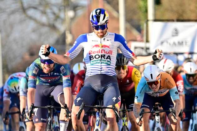 Ename Grand Prix Le Samyn 2026 Cycling Race DOUR, BELGIUM - MARCH 03 : Meeus Jordi (BEL) of Red Bull - BORA - Hansgrohe wins the sprint, second place for Rex Laurenz (BEL) of Soudal Quick-Step, third place for Hofstetter Hugo (FRA) of NSN Cycling Team during the 58th edition of Ename Grand Prix Le Samyn an UCI Class 1.1 one day cycling road race for Men Elite of km with start in Quaregnon and finish in Dour on March 3, 2026 in Dour, Belgium, 03 03 2026 ( Motordriver Kenny Verfaillie - Dour Belgium  Copyright: xJanxDexMeuleneirx