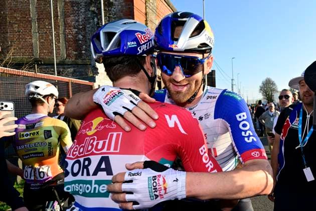 Ename Grand Prix Le Samyn 2026 Cycling Race DOUR, BELGIUM - MARCH 03 : Meeus Jordi (BEL) of Red Bull - BORA - Hansgrohe celebrates the victory with Van Poppel Danny (NED) of Red Bull - BORA - Hansgrohe after the 58th edition of Ename Grand Prix Le Samyn an UCI Class 1.1 one day cycling road race for Men Elite of km with start in Quaregnon and finish in Dour on March 3, 2026 in Dour, Belgium, 03 03 2026 ( Motordriver Kenny Verfaillie - Dour Belgium  Copyright: xJanxDexMeuleneirx