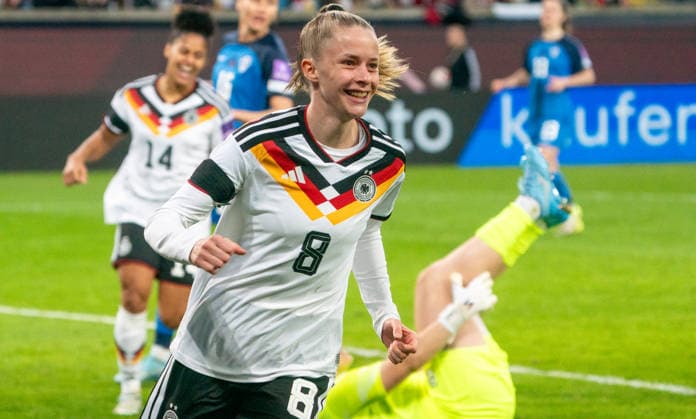 3 3 2026, Soccer, GER, Women, World Cup Qualification, Matchday 1, Germany Slovenia, Vivien Endemann Germany celebrates scoring the 1 0 Dresden Rudolf Harbig Stadium Saxony Germany